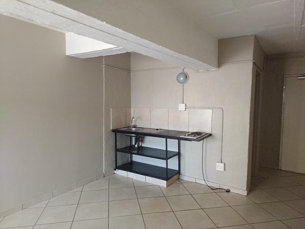 To Let 1 Bedroom Property for Rent in Marshalltown Gauteng