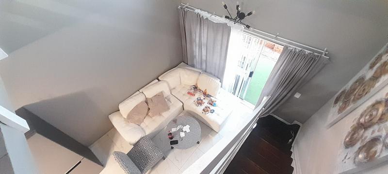 To Let 2 Bedroom Property for Rent in Honeydew Grove Gauteng