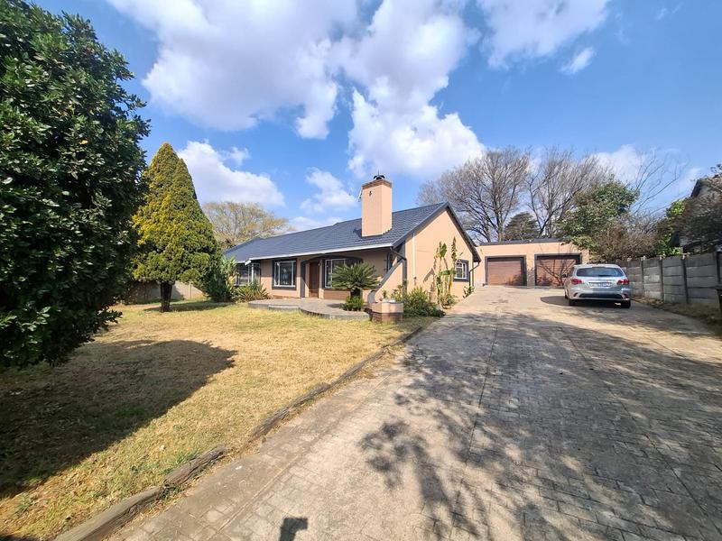 To Let 3 Bedroom Property for Rent in Birch Acres Gauteng