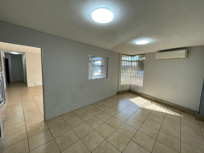 To Let commercial Property for Rent in Hennopspark Gauteng