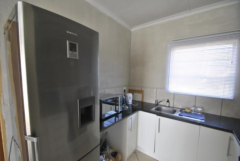3 Bedroom Property for Sale in Dawn Park Gauteng