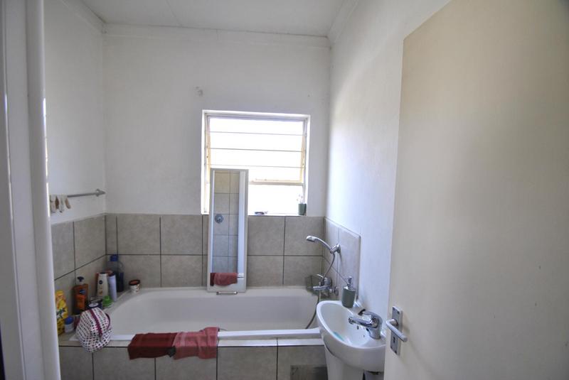 3 Bedroom Property for Sale in Dawn Park Gauteng