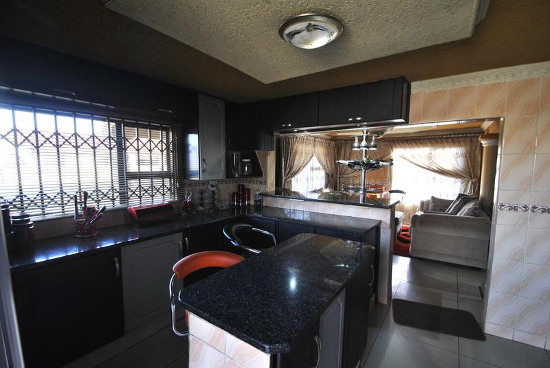 4 Bedroom Property for Sale in Vosloorus Gauteng