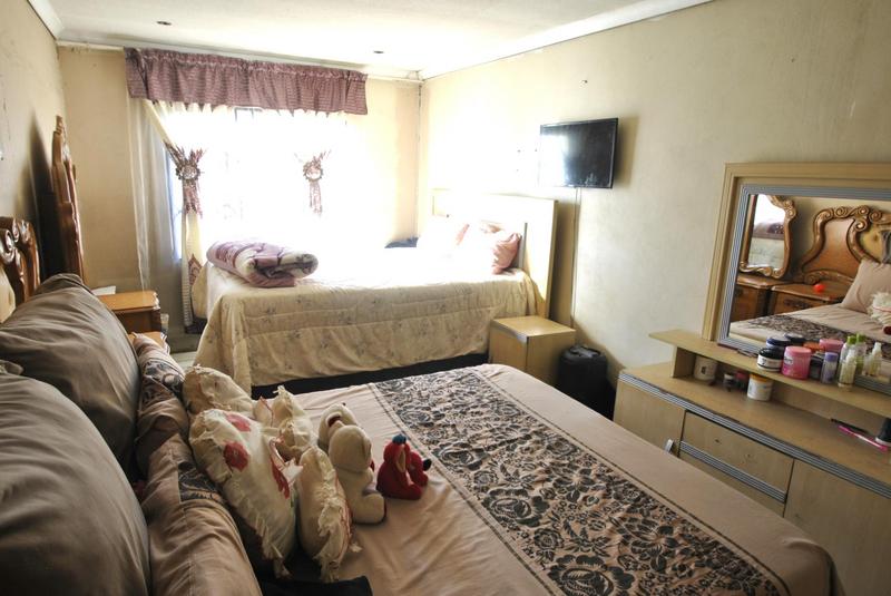 4 Bedroom Property for Sale in Vosloorus Gauteng