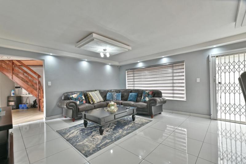 4 Bedroom Property for Sale in Ridgeway Gauteng