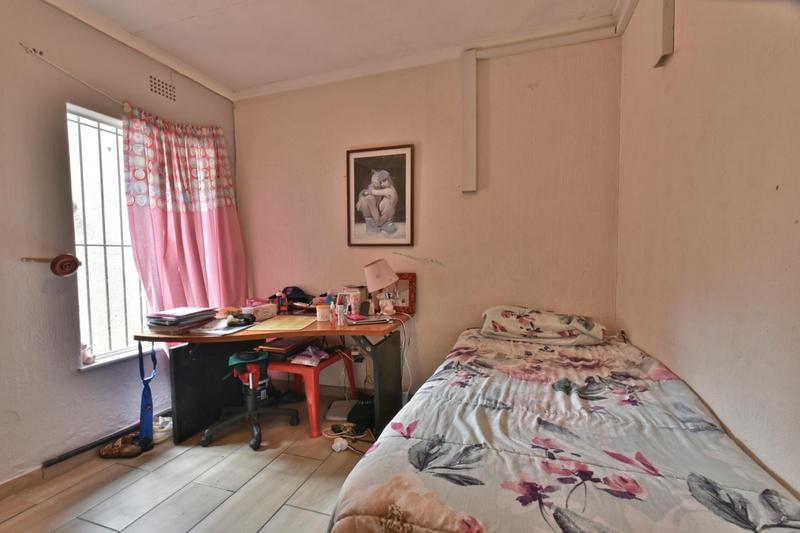 4 Bedroom Property for Sale in Ridgeway Gauteng