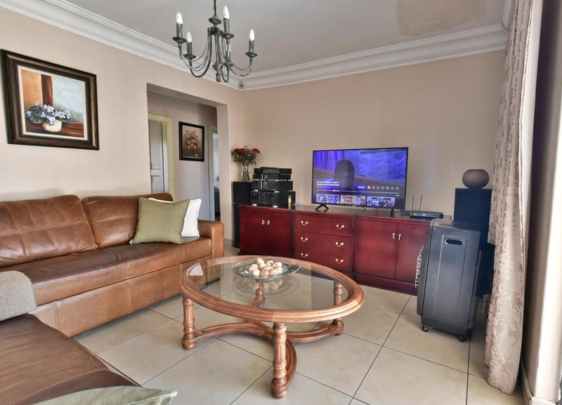4 Bedroom Property for Sale in Liefde en Vrede Gauteng