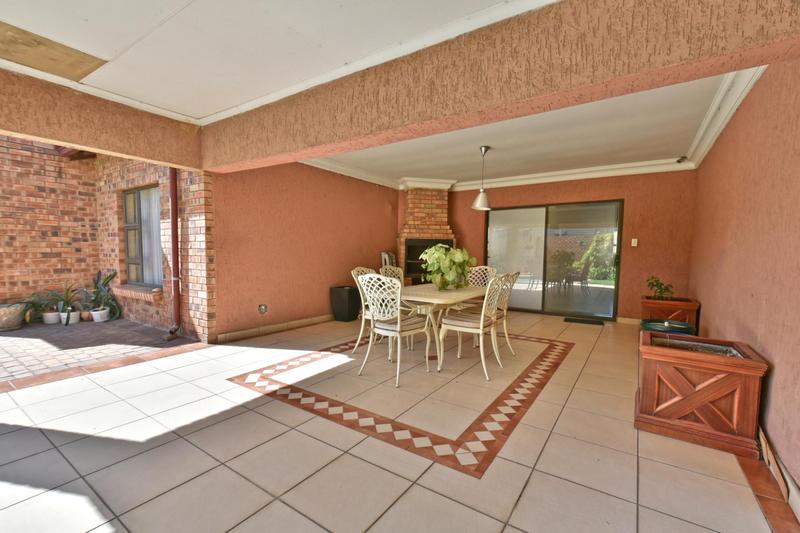 4 Bedroom Property for Sale in Liefde en Vrede Gauteng