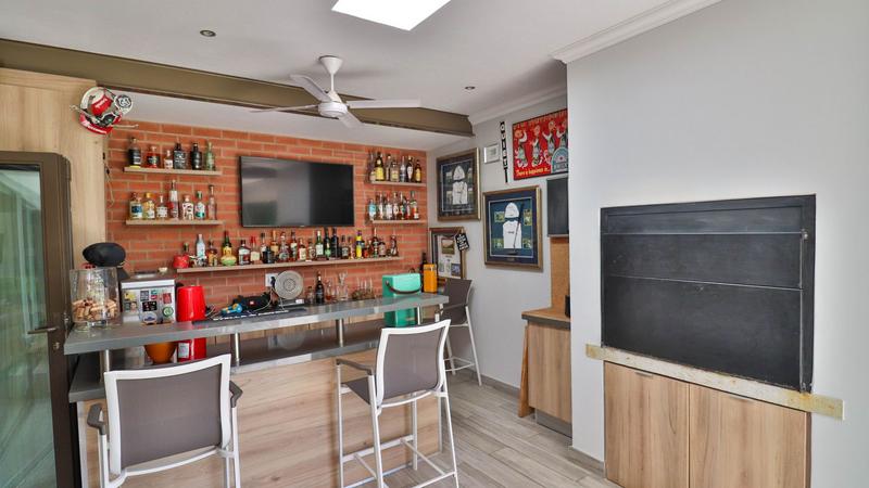 4 Bedroom Property for Sale in Midstream Hill Gauteng