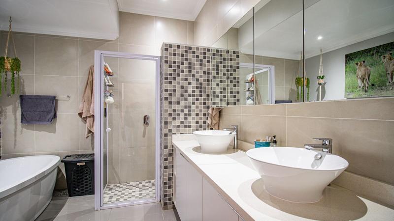 4 Bedroom Property for Sale in Midstream Hill Gauteng