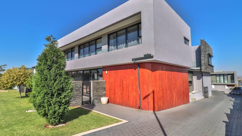 5 Bedroom Property for Sale in Midstream Ridge Gauteng