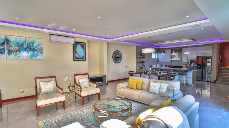 5 Bedroom Property for Sale in Midstream Ridge Gauteng