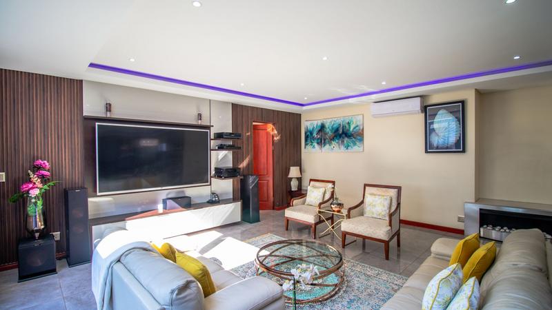 5 Bedroom Property for Sale in Midstream Ridge Gauteng