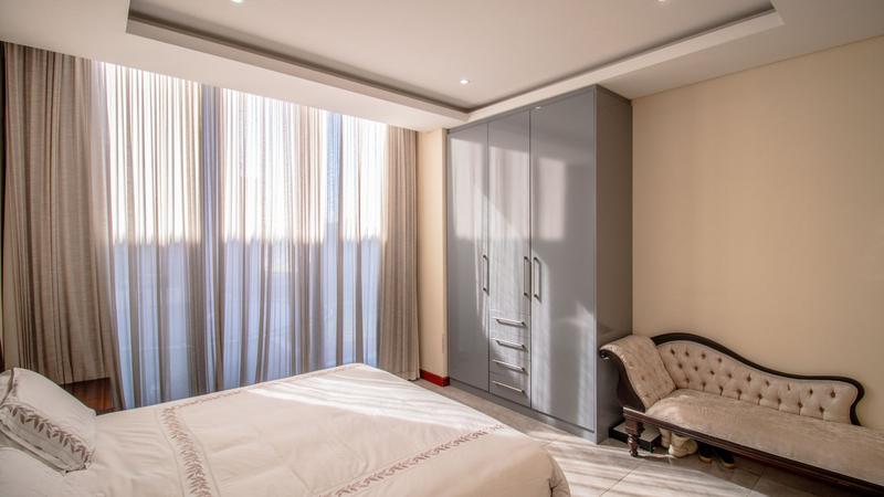 5 Bedroom Property for Sale in Midstream Ridge Gauteng