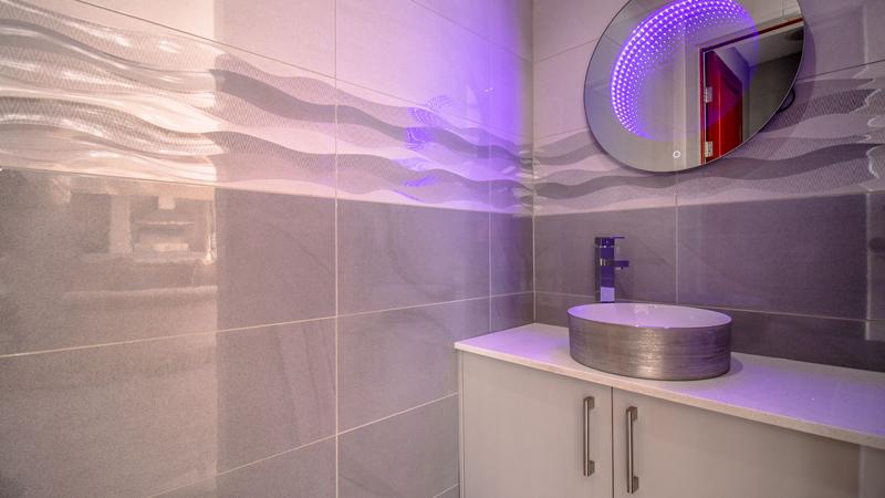 5 Bedroom Property for Sale in Midstream Ridge Gauteng