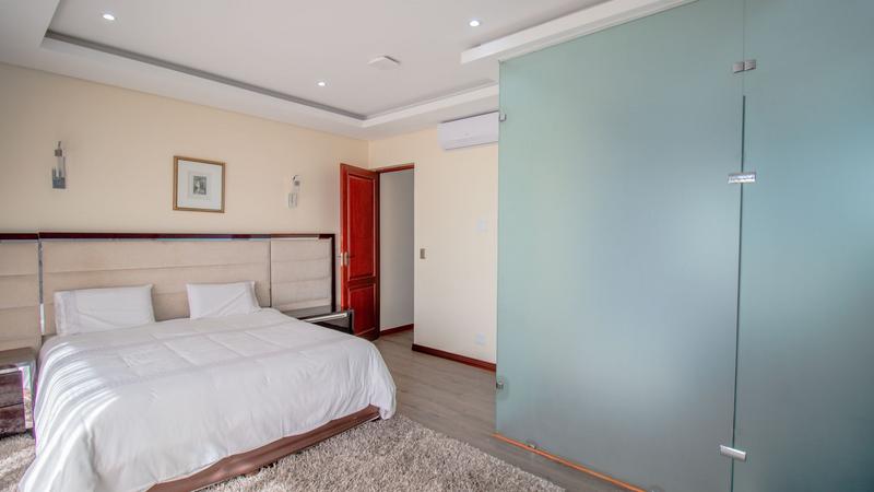 5 Bedroom Property for Sale in Midstream Ridge Gauteng