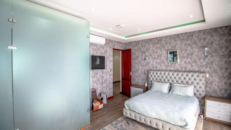 5 Bedroom Property for Sale in Midstream Ridge Gauteng