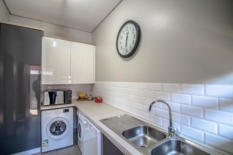 3 Bedroom Property for Sale in Midstream Meadows Gauteng