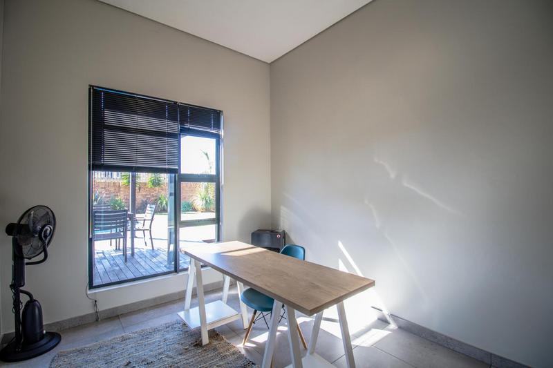 3 Bedroom Property for Sale in Midstream Meadows Gauteng