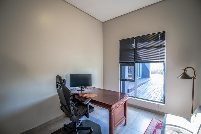 3 Bedroom Property for Sale in Midstream Meadows Gauteng