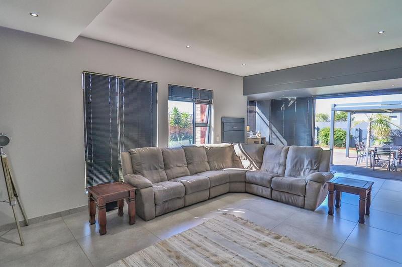 3 Bedroom Property for Sale in Midstream Meadows Gauteng