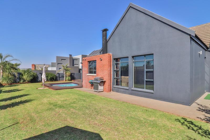 3 Bedroom Property for Sale in Midstream Meadows Gauteng