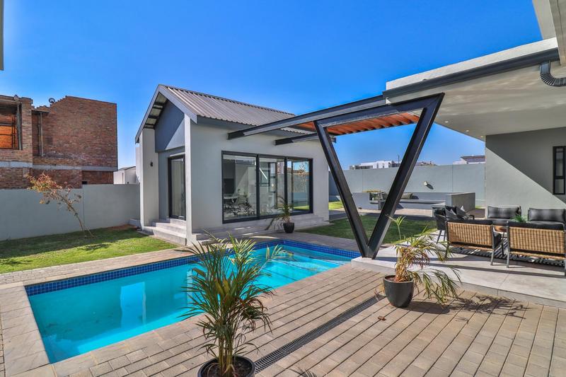 4 Bedroom Property for Sale in Midstream Heights Gauteng