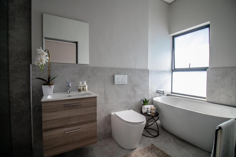 4 Bedroom Property for Sale in Midstream Heights Gauteng