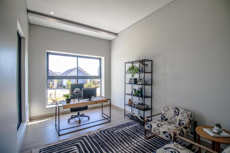 4 Bedroom Property for Sale in Midstream Heights Gauteng