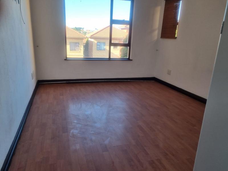 2 Bedroom Property for Sale in Honeydew Gauteng