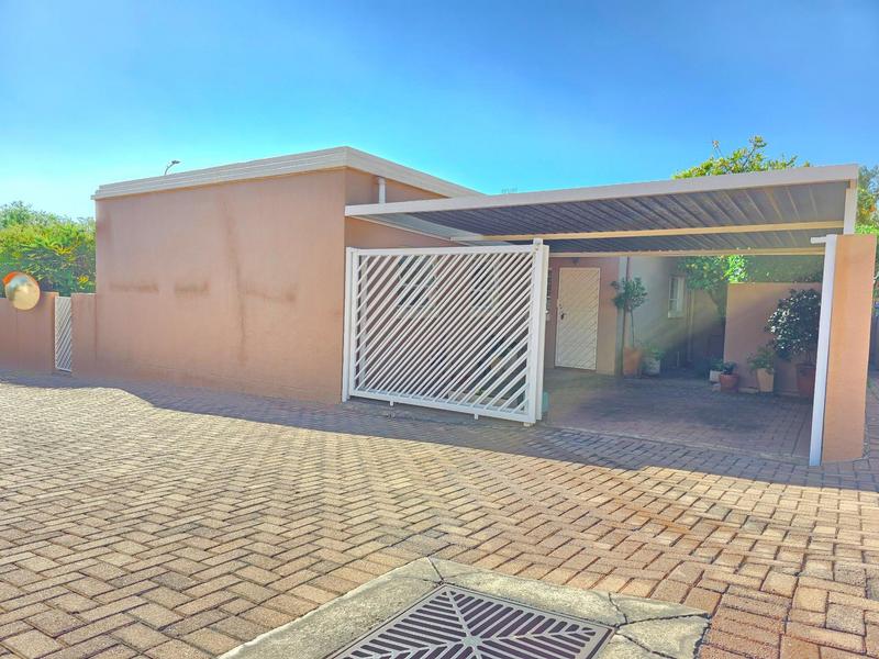 2 Bedroom Property for Sale in Radiokop Gauteng