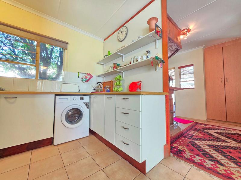2 Bedroom Property for Sale in Radiokop Gauteng