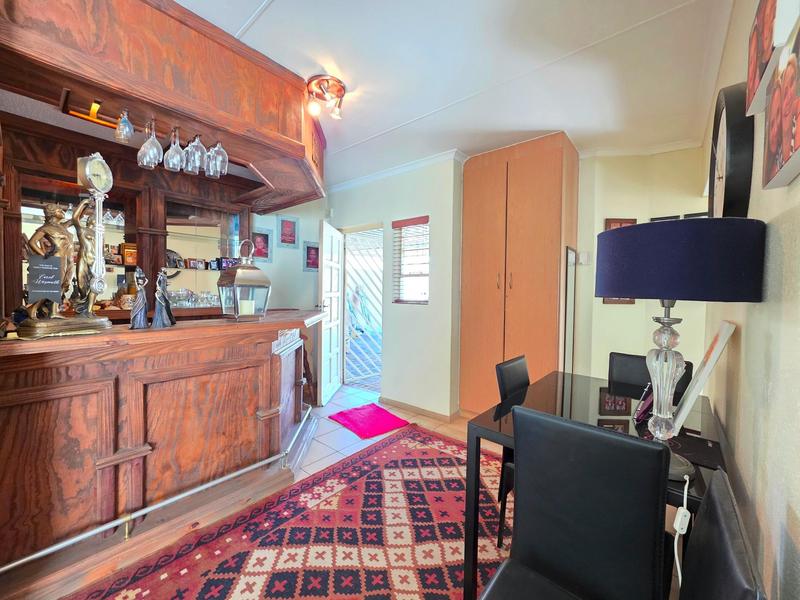 2 Bedroom Property for Sale in Radiokop Gauteng