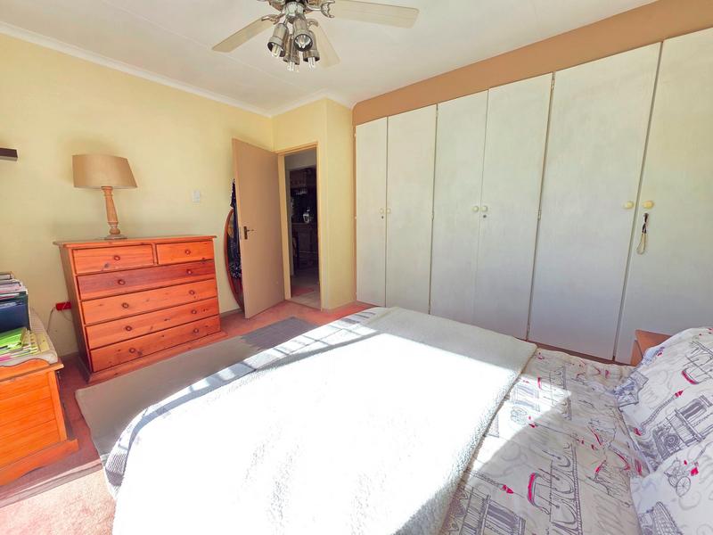 2 Bedroom Property for Sale in Radiokop Gauteng