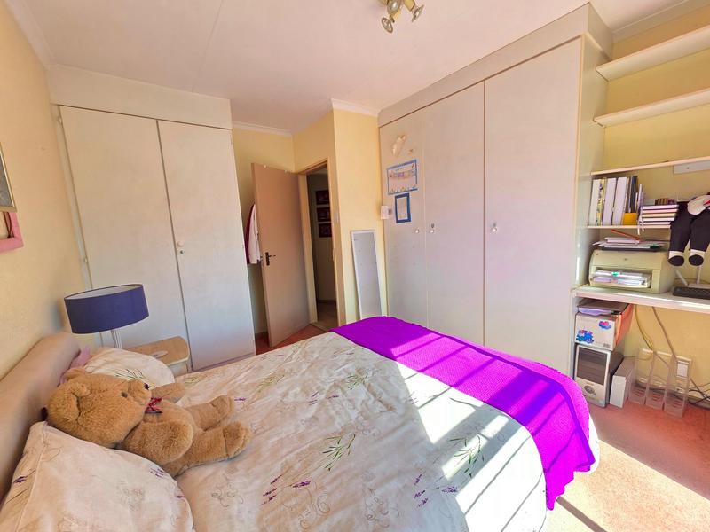 2 Bedroom Property for Sale in Radiokop Gauteng