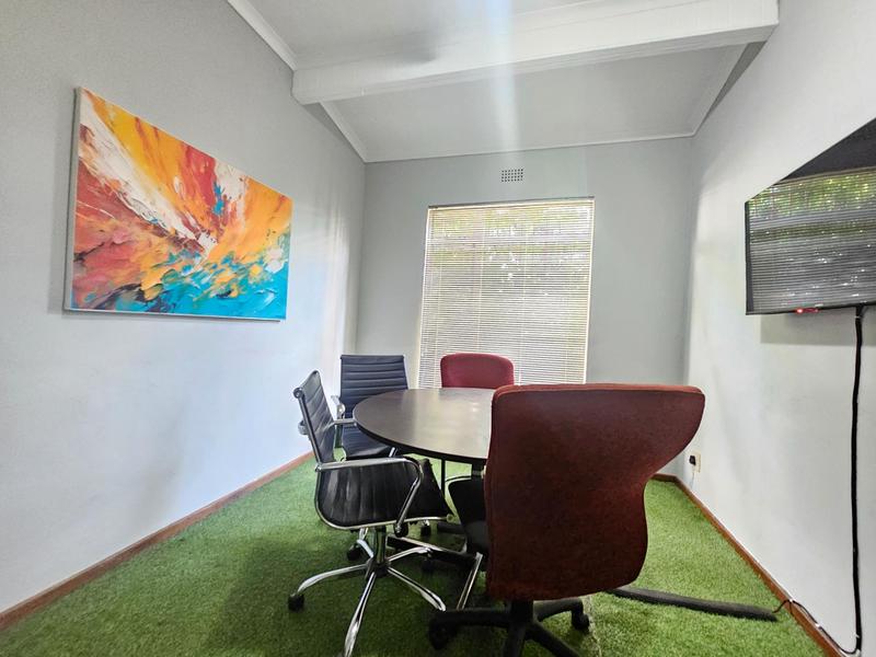 6 Bedroom Property for Sale in Zonnehoewe A H Gauteng