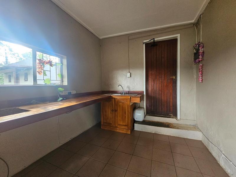 6 Bedroom Property for Sale in Zonnehoewe A H Gauteng