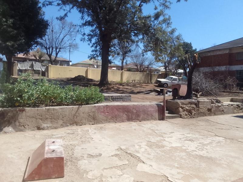 7 Bedroom Property for Sale in Rosettenville Gauteng
