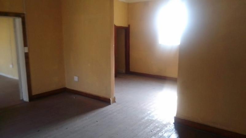 7 Bedroom Property for Sale in Rosettenville Gauteng