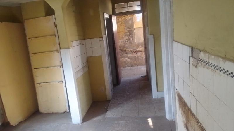 7 Bedroom Property for Sale in Rosettenville Gauteng