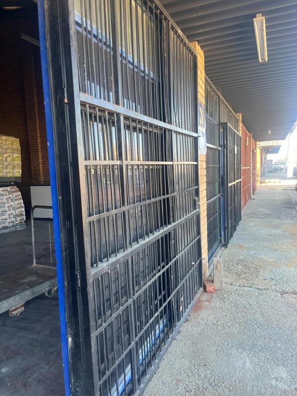 To Let commercial Property for Rent in Ironside Gauteng