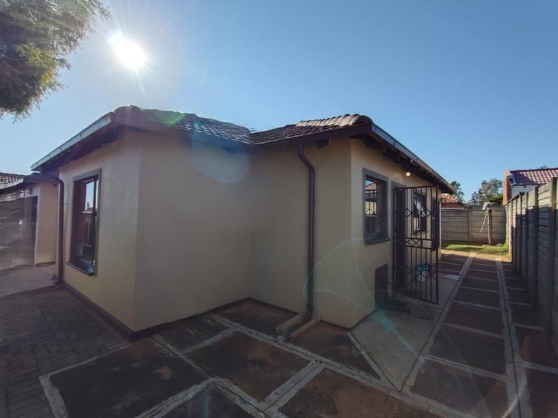 3 Bedroom Property for Sale in The Orchards Gauteng