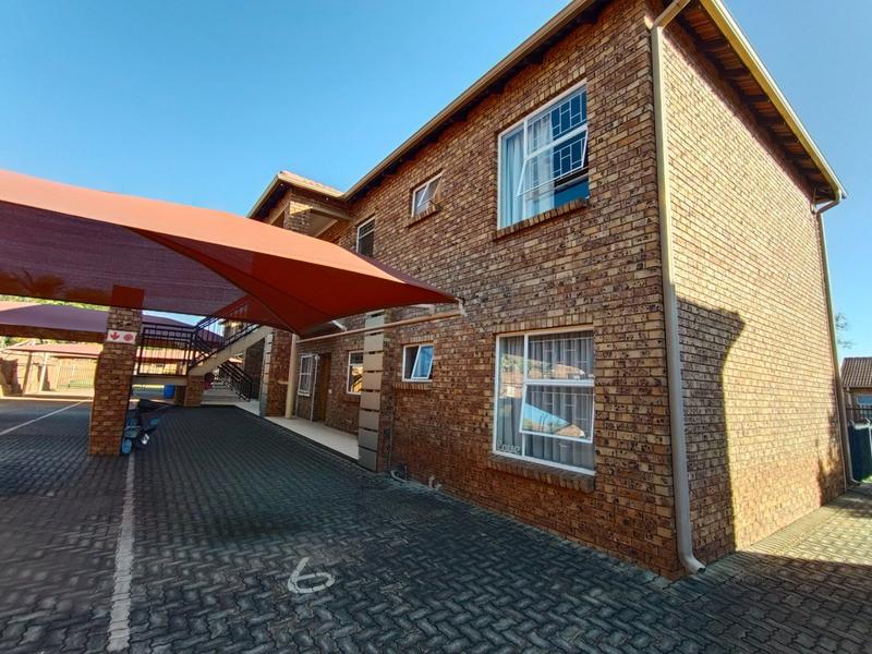 2 Bedroom Property for Sale in Theresa Park Gauteng