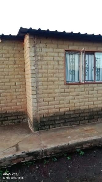 1 Bedroom Property for Sale in Olievenhoutbosch Gauteng