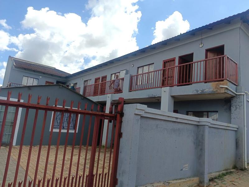 2 Bedroom Property for Sale in Mamelodi Gauteng