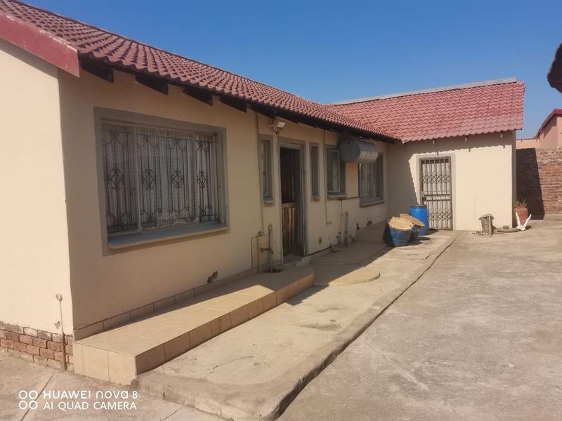 3 Bedroom Property for Sale in Soshanguve Gauteng
