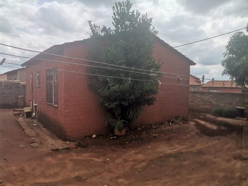 2 Bedroom Property for Sale in Soshanguve Gauteng