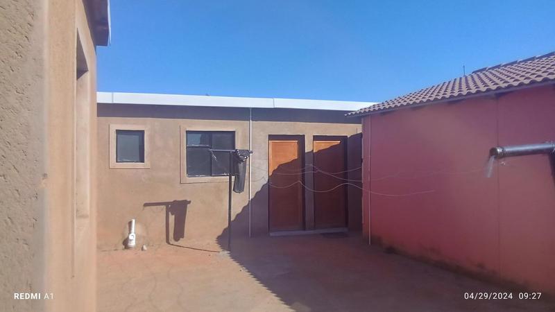 2 Bedroom Property for Sale in Soshanguve XX Gauteng