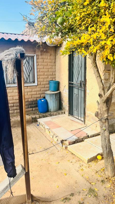 2 Bedroom Property for Sale in Cosmo City Gauteng