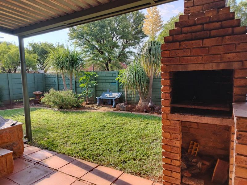 3 Bedroom Property for Sale in Doornpoort Gauteng